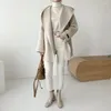 Kvinnorjackor Sydkorea Dongdaemun Chic Autumn and Winter French High-End Belt Wool Coat Loose Small Hooded Cloak
