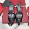 Chaussures habillées en métal de marque, chaussures à boucle, escarpins à talons hauts pour femmes, Tacones à bout pointu, chaussures de mariage Sexy Stiletto
