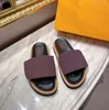 Sandalen Schoenen Vrouwen Zwembad Kussen Comfort Slipper Dame Nylon Band Muilezel Designer Mannen Leer Zonsondergang Platte Rubberen Buitenzool Slide Sandaal