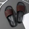 Slippers Leren slippers 2023 Heren Outdoor Antislip Indoor Home Deze batch