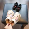 Winter neue Baby-Baumwollschuhe, Baby-Prinzessin-Schneestiefel sowie samtwarme Kleinkinderschuhe mit weichen Sohlen