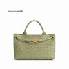 Luxury Handbag Botteg Andiamoes 2023 Ny högklassig Tote Women's Bag Summer Populärt stor kapacitet Vävt modelitteratur en axel Diagonal Straddle