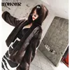 Pele feminina faux hdhohr 2023 real vison casaco feminino inverno curto de alta qualidade múltipla cor natural jaquetas com chapéu grande 231108