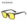 Solglasögon Feishini 2023 Computer Glasses Frame Men Square Anti Blue Ray Club Eyewear Women Master Radiation Optical Goggle Rivet