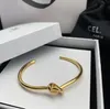 Simple Designer Knotting Bangle Wristband Cuff for Women Fashion Gold Sier Bracelet Jewelry High Quality Wedding Lovers Gift