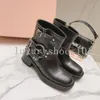 Kadın Boot Tasarımcı Boots Düz Botlar Martin Calfskin Kış Boot Boyutu 35-40