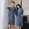 Vêtements de nuit pour femmes El Peignoir mince absorbant la transpiration Pyjamas à la vapeur pour hommes et services à domicile Couples Chemise de nuit Robe du matin d'été