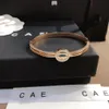 Brazalete de diseñador Cletter de 3 colores para mujer, diseño de moda chapado en oro recubierto, accesorio de letras de marca de sello Popular Emed