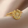 Klusterringar vintage daisy blomma för kvinnor rostfritt stål guldpläterat solrospar ring i bröllop estetiska smycken anillos