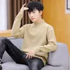 Herrtröjor Autumn Winter Half High Collar Solid Color Sweater Män tillför sammet All-Match Jumpers Manlig Casual Fashion Stickover Top