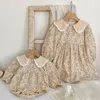 Mädchenkleider Frühlingsgeborenes Baby Mädchen Schwester Spitze Blumenkleid Kleinkind Overall Kleidung Baumwolle Säugling Langarm Kinder