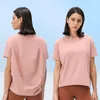 L079 Round Neck T Shirts Lady Yoga الزي ملاب صلبة ألوان رياضية قمم الفتاة قميص اللياقة الناعمة راحة مريحة ملائمة أعلى ملابس غير رسمية 3427935