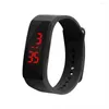 Relojes de pulsera Smart Sports Reloj de pulsera LED Pantalla digital Pulsera Estudiantes para niños Gel de sílice para hombres Mujeres