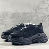 Balencig Quality Triple Top Balencaiiga Balenicass Sneaker S Men Femmes Chaussures Designer Double mousse Mesh Outdoors Chaussures Sports Platform Slip Usure Sole Sole Love