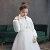 Casaco de bebê menina casacos sem vestido crianças pele sintética quente jaqueta curta para festa de casamento formal meninas bolero criança menina capa outwear 231108