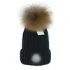 Lujo de punto Monclar True Hairball Beanie Diseñador Sombrero de lana para mujer Carta Marca de moda de invierno Hip Hop Sombrero de hombre engrosado Viaje al aire libre Esquí usable f3