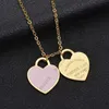 Hänghalsband guldhalsband för kvinnor trendiga juveler designer kostym söta halsband lyxiga smycken elegans hjärta hänge halsband gåvor m230408