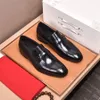 F6/4ODEL Black Loaffers for Men Metal Shoes Decoração de negócios respiráveis ​​homens designers vestidos frete grátis zapatos de vestir Hombre masculino sapatos