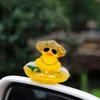 Dekorationen Weihnachten Rubber Ducks Yellow Ducky Auto Ornament Armaturenbrett Dekor Cute Squeak Duckies Ornaments Interior Accessoires AA230407