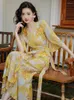 Casual Dresses Summer Lady Beach Dress Romantic Chic Design Yellow Print V-Neck Loose Sexy Slit For Party Night Vestido Festa