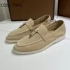 Sandaler Suede Women Flat Shoes Summer Walk Moccasin kausal slip på tofflor metalllås mulor mjuk körning lata loafers singel naken 230407