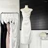 Casual Dresses Elegant Satin Rem Lång klänning för kvinnor Sommar Chic Solid Color Swing Collar Sleeveless BodyCon Party