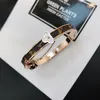 Fashion Bangle Monogram Designer Armband Letter Pendant Plated Rose Gold Coated Fashion Design Populärt Emed Stamp Brand