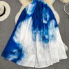 Lässige Kleider Koreanischer Stil Sexy Spicy Girl Kleid Blue Tie Dye V-Ausschnitt Zurück Taille Slim A-Line Vestidos Strand Urlaub Slip