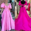 Vestido de fiesta rosa caramelo 2k24 Mangas casquillo Tafetán fucsia Vestido de desfile para dama preadolescente Noche formal Cóctel Invitado a la boda Capeta roja Pasarela Gala Corbata negra con lazo en la espalda