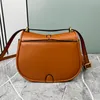 Lüks tasarımcı omuz çantası eyer çantası 7a yüksek kaliteli vintage klasik iz yok mini çapraz cüzdan cüzdan kadın flep crossbody çanta cep telefonu çantası