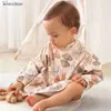 Bibs Burp Cloths New Baby's Soft Waterproof Bib Kid Long Sleeves Adjustable Feeding Cloth Little Boy Girl Painting Child Meal Eating ApronL231108