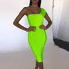 Ocstrade robe de pansement pour les femmes été néon vert robe de pansement moulante été femmes une épaule Sexy Club robe de soirée 210719320f