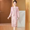 Roupas étnicas Yourqipao Mãe Rosa da Noiva Vestido Cheongsams com Decote V Renda Duas Peças Chinesas Bordadas Mulheres para Casamento