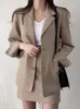 Vestido de duas peças outono feminino blazer saia terno senhoras moda manga longa jaqueta mini sólido conjunto de duas peças roupas de negócios femininas