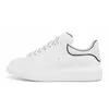 2024 Hot Luxe Designer Casual Schoenen Heren Trainers Dames Sneakers Triple Zwart Wit Roze Suède Outdoor Dames Sport Sneakers wandelen Joggin