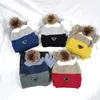 Designer in tre pezzi versione coreana del vestito di lana alla moda strisce di colori misti calda sciarpa lavorata a maglia cappello guanti set di tre pezzi