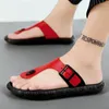 Chinelos moda flip-flops masculino antiderrapante clipe luz ao ar livre casual praia versão coreana tendência fora usar sapatos masculinos