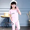 衣料品セット2023女の子の服の印刷パターンスポーツ子供のスーツ幼児の半袖Tシャツハーレンクロップドパンツ