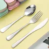 Zestawy naczyń obiadowych 3PCS Przenośne stalowe kombinezon za sztućce z pałeczką do przechowywania Zestaw Nożyca Pole podróży Camping Spoon Fork Strewa stołowa O0Y8