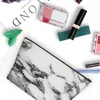 Kosmetiska väskor vit svart marmor makeup väska för kvinnor reser arrangör mode abstrakt textur lagring toalettartiklar