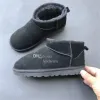 Novas crianças menino menina crianças mini neve pele de carneiro pelúcia pele aus curto g5281 tornozelo macio e confortável manter botas quentes com cartão saco para pó