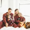 Bijpassende outfits voor gezinnen Kerstpyjama's voor het hele gezin Rode plaids Bijpassende familiekleding Herfst Winter Bijpassende outfits voor koppels Ouder-kinderen Nachtkleding 231107