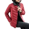 Damesgeulcoats 2023 Koreaanse mode korte katoenen jas vrouwen herfst winterjack dun licht slanke warme bovenkleding parkas vrouwelijke tops