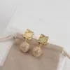 Designer de luxe Anneaux d'oreille Lettre de mode Boucles d'oreilles carrées Pendentif en cristal Mens Femmes Or Mignon Oreille Stud Ornements Boucle d'oreille Bijoux Goujons