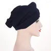 Etniska kläder muslimska kvinnor fast färg panna cross turbante kemo hatt arabisk huvud halsduk hijab femme musulman turban caps motorhuven headwraps