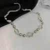 Naszyjniki wisiorek modny owalny łańcuch opal biały księżycowe naszyjnik dla kobiet Choker kołnierzyka vintage biżuteria prezent na imprezę biżuterii