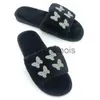 Chinelos mulheres novo strass borboleta pele de raposa flip flop fundo plano antiderrapante versátil casa durável sandálias casual moda desgaste chinelo J231108