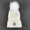 Modedesigner Monclir 2023 Autumn and Winter New Sticked Wool Hat Luxury Sticke Hat Officiell webbplats Version 1: 1 Craft Beanie 36 Färg 077