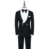 Abiti da uomo Elegante Nero Formale Matrimonio Set Completo Per Lo Sposo Doppio Petto Scialle Bianco Risvolto 2 Pezzi Giacca Pantaloni Dritto 2023