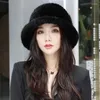 Berets Mink Hat Female Winter 2023 Tide Fisherman Fashion Wild Top 따뜻한 귀 보호 모피의 한국 버전